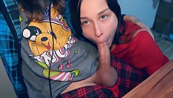 My Sister'S Love For Oral Sex In The Context Of A Game