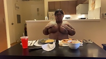 Will Powers Enjoys Thanksgiving Dinner In Thelma'S Kitchen